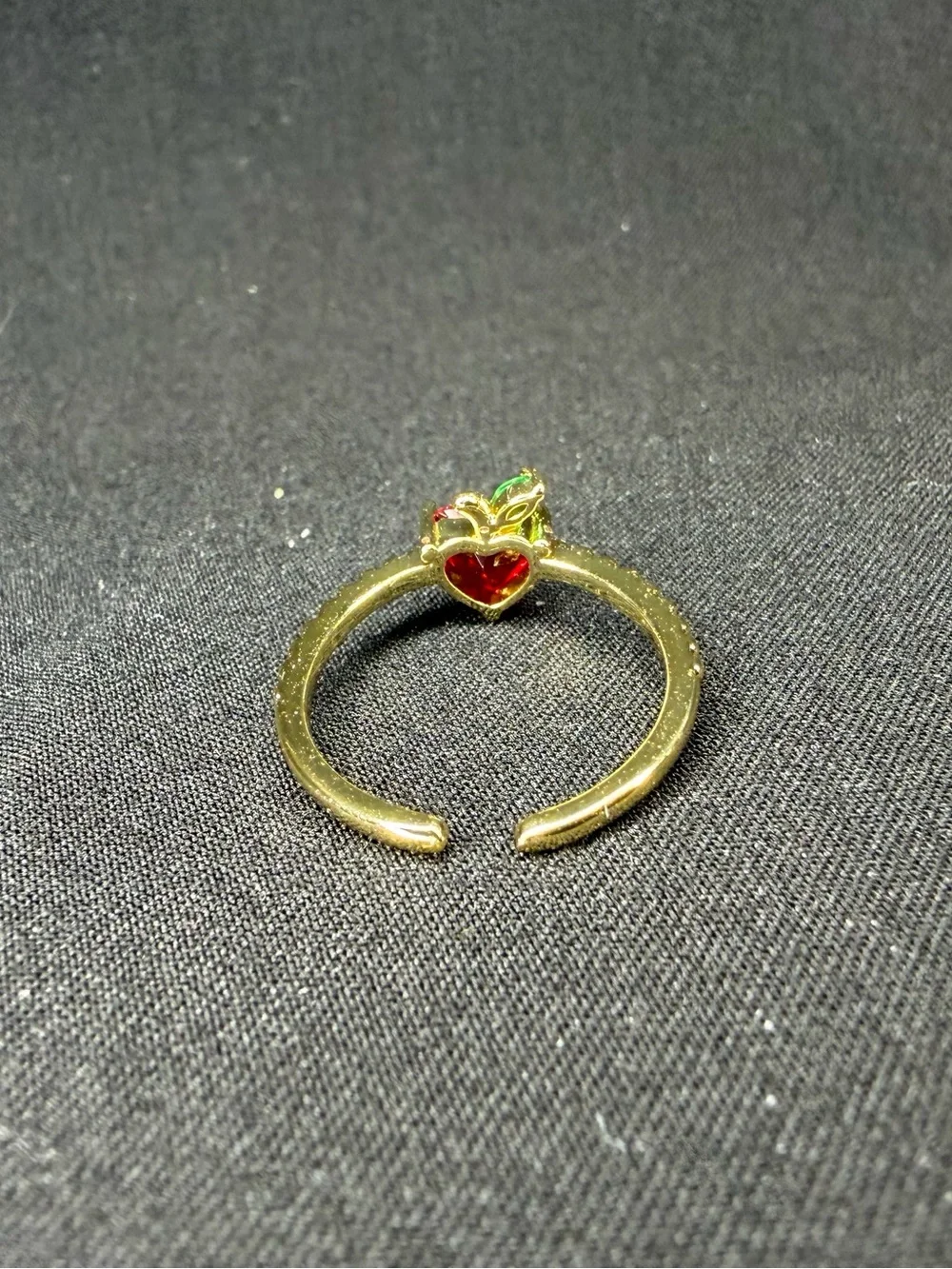 🍎 Adjustable Gold Tone Red Crystal Apple Ring Heart Shaped Cottagecore Jewelry 🍎